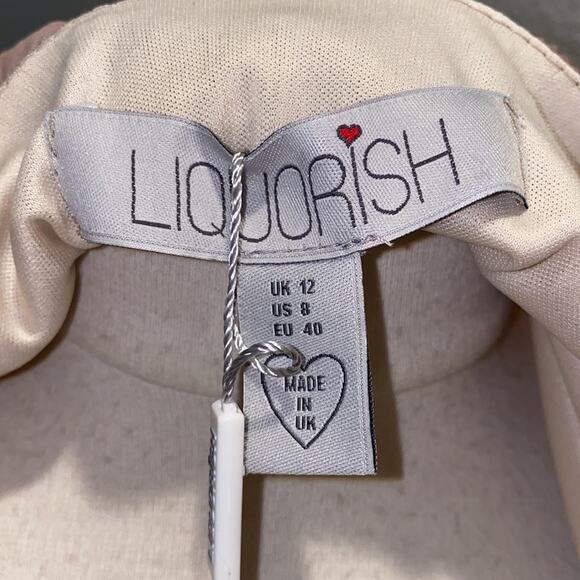 Liquorish Maxi Crinkled Wrap Dress Beige NWT Sz 8 Polyester Short Sleeve - Picture 6 of 12